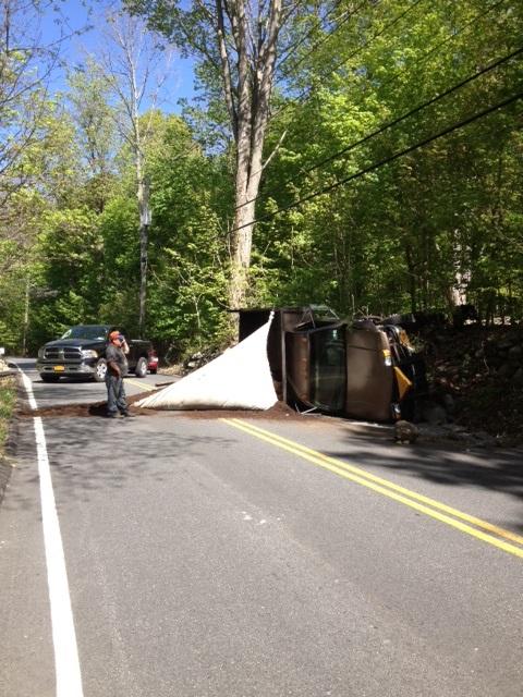 Red Mill Rd Rollover 5/6/13